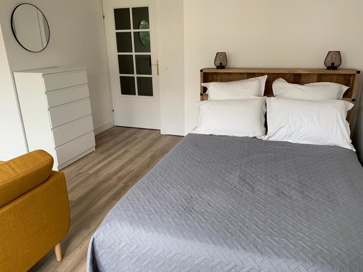 Beautiful Studio Located South Of Paris Bourg-la-Reine Eksteriør billede