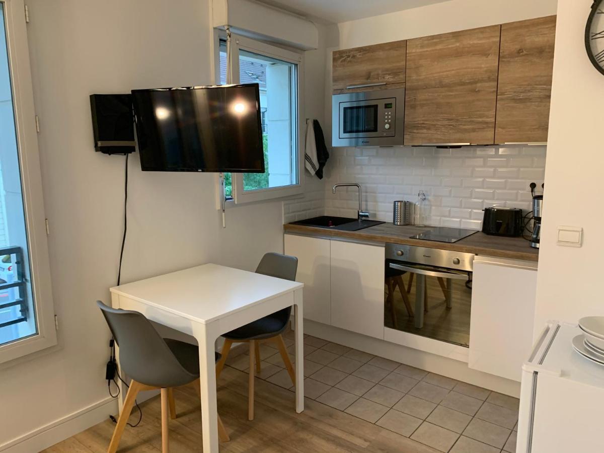 Beautiful Studio Located South Of Paris Bourg-la-Reine Eksteriør billede