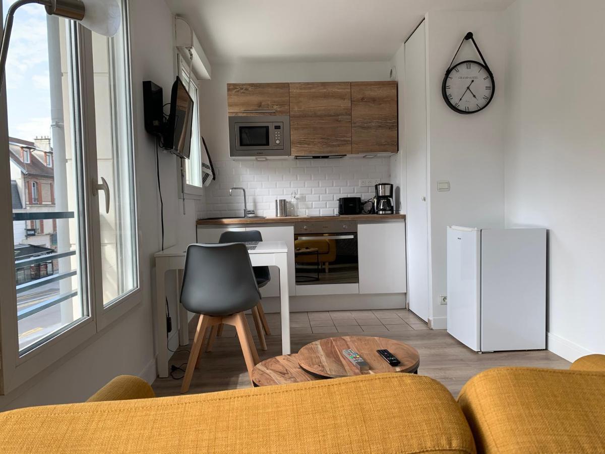 Beautiful Studio Located South Of Paris Bourg-la-Reine Eksteriør billede